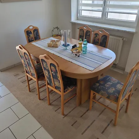 Ferienwohnung Bernhardswald شقة
